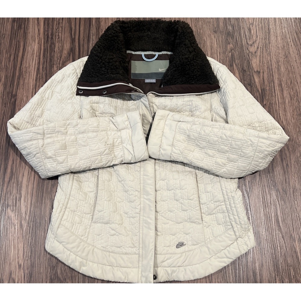NIKE SPORTSWEAR QUILTED JACKET WITH FAUX FUR COLLAR SIZE XL VINTAGE Y2K